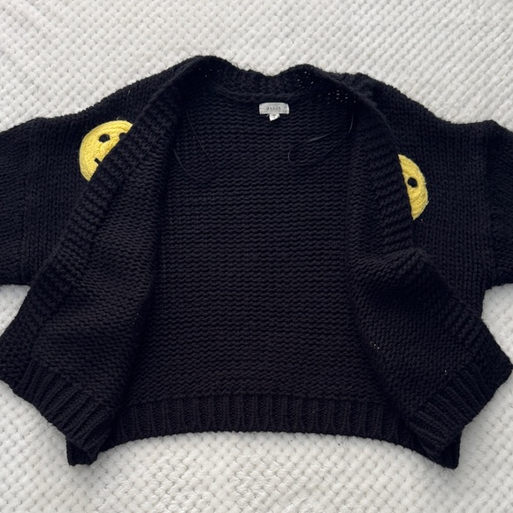 🖤😊EUC Black Smiley Face Cropped Cardigan | Women’s Small 😊🖤 - Picture 6 of 7
